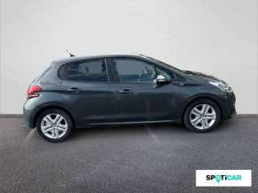 PEUGEOT 208 Essence