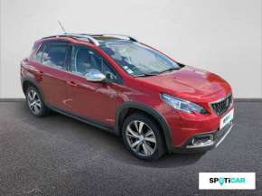 PEUGEOT 2008 Essence