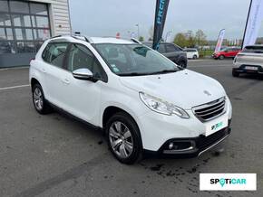 PEUGEOT 2008 Essence