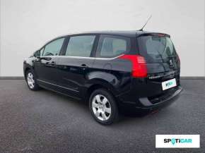 PEUGEOT 5008 Diesel