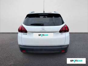 PEUGEOT 2008 Essence