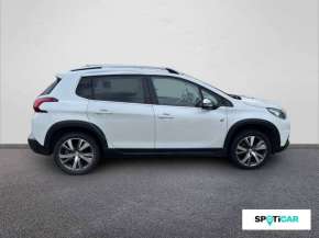 PEUGEOT 2008 Essence